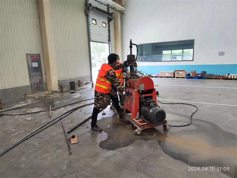 金台厂房地面下沉塌陷注浆加固施工